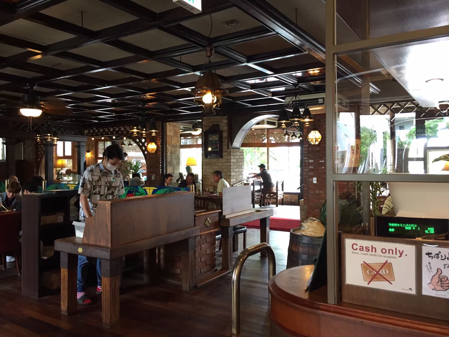 Restaurant ふりっぱー 外観